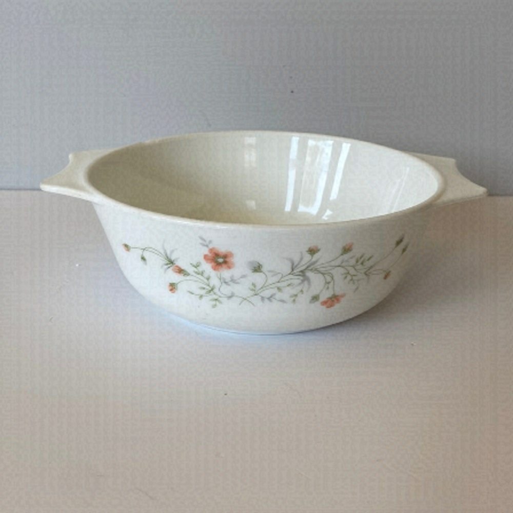 VINTAGE Pyrex floral "Emily Spring Garden" casserole dish